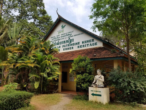 WHERE IN THE WORLD IS TODD REEVES? - Photo Number 2