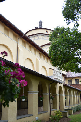 Cloister arches